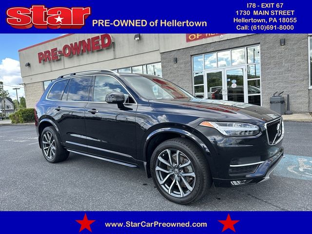 2016 Volvo XC90 T6 Momentum