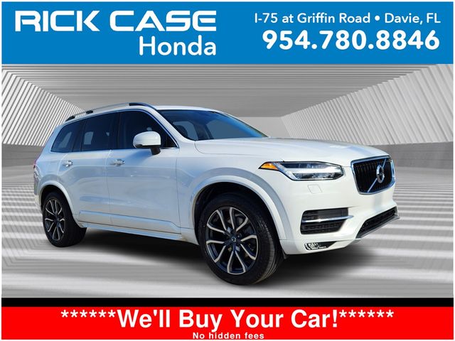 2016 Volvo XC90 T6 Momentum