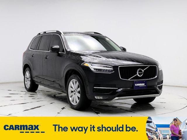 2016 Volvo XC90 T6 Momentum