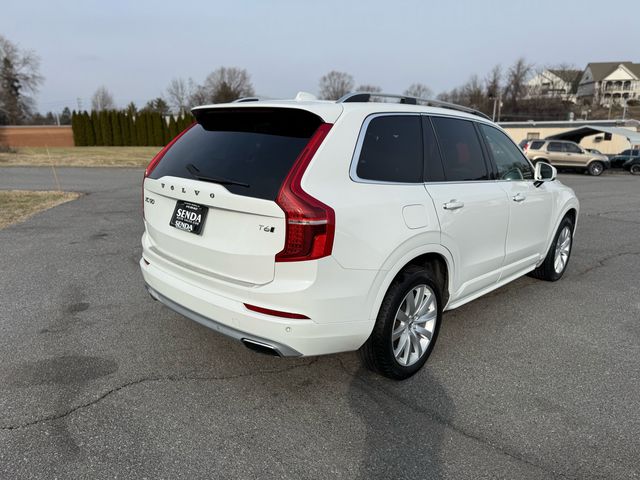 2016 Volvo XC90 T6 Momentum