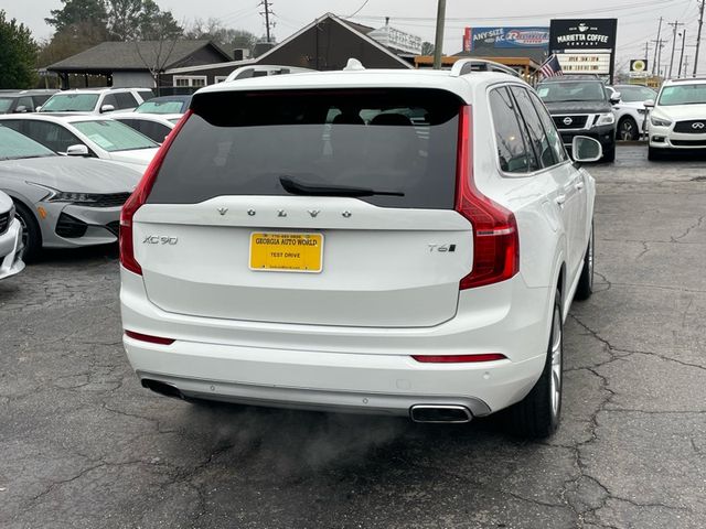 2016 Volvo XC90 T6 Momentum