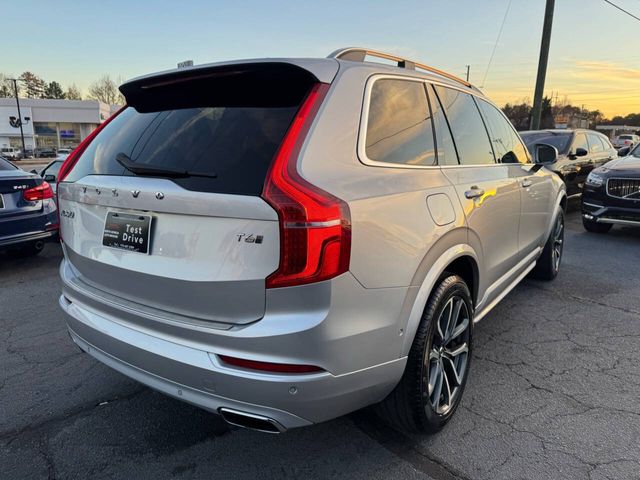 2016 Volvo XC90 T6 Momentum