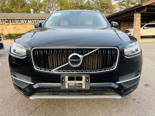 2016 Volvo XC90 T6 Momentum