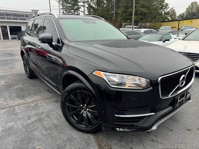 2016 Volvo XC90 T6 Momentum