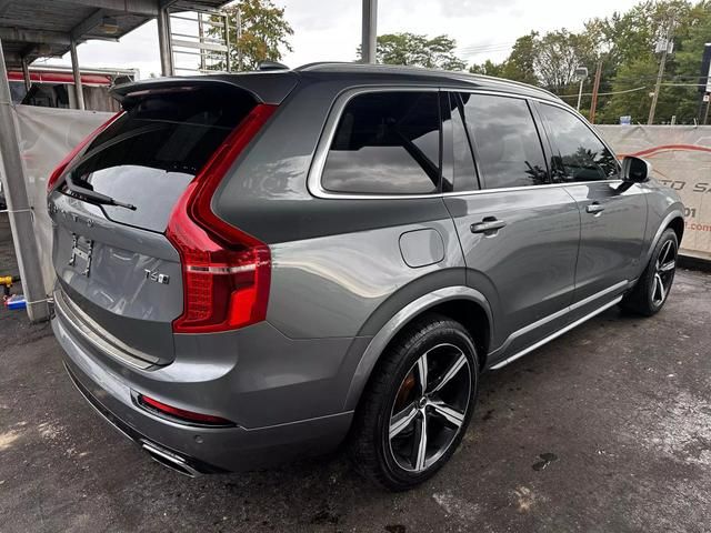 2016 Volvo XC90 T6 R-Design