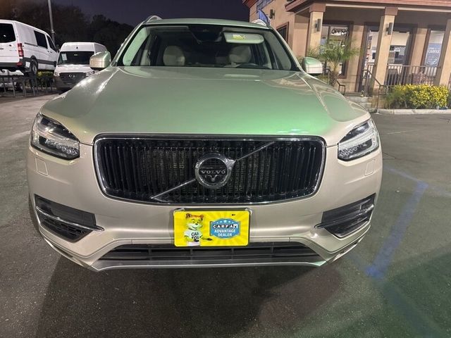 2016 Volvo XC90 Hybrid T8 Momentum