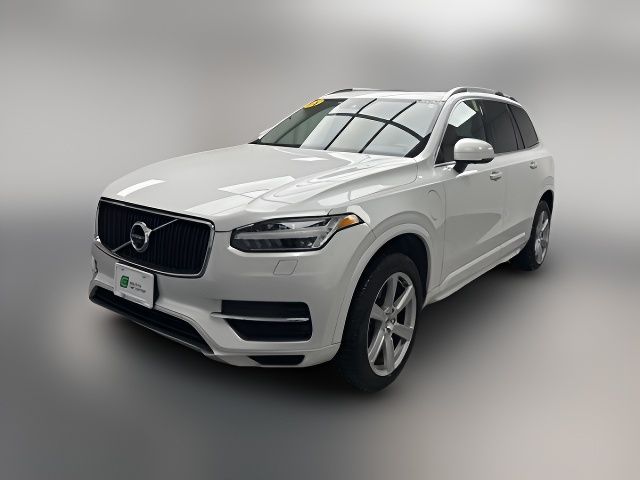 2016 Volvo XC90 Hybrid T8 Momentum