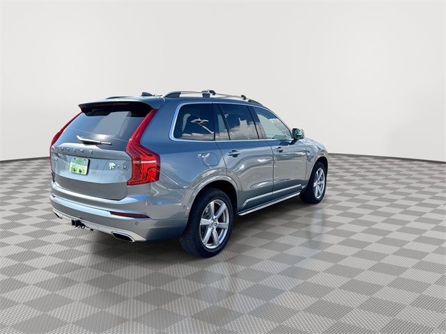 2016 Volvo XC90 Hybrid T8 Momentum