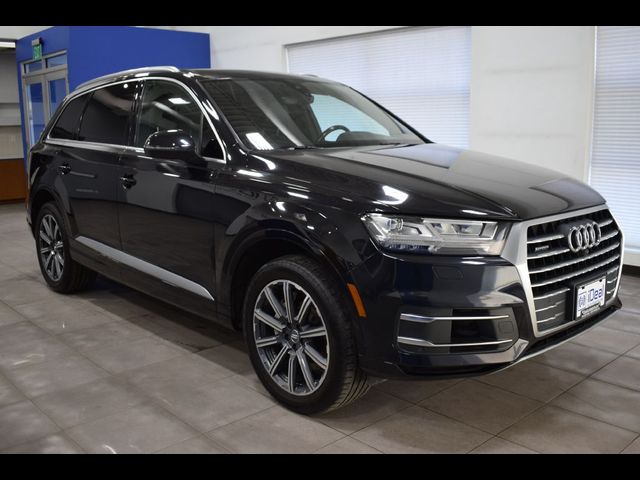 2017 Audi Q7 Premium Plus
