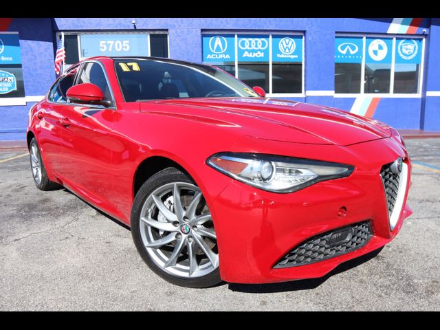 2017 Alfa Romeo Giulia Base