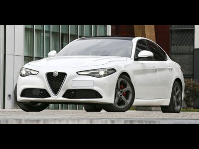 2017 Alfa Romeo Giulia Base