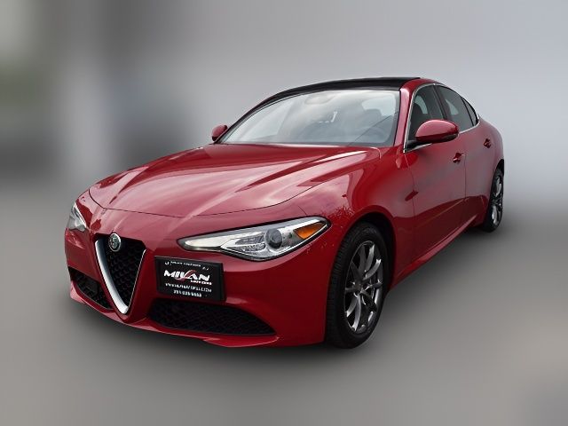 2017 Alfa Romeo Giulia Base