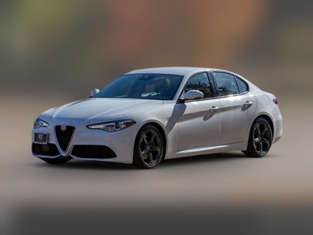 2017 Alfa Romeo Giulia Base