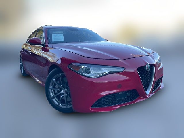 2017 Alfa Romeo Giulia Base