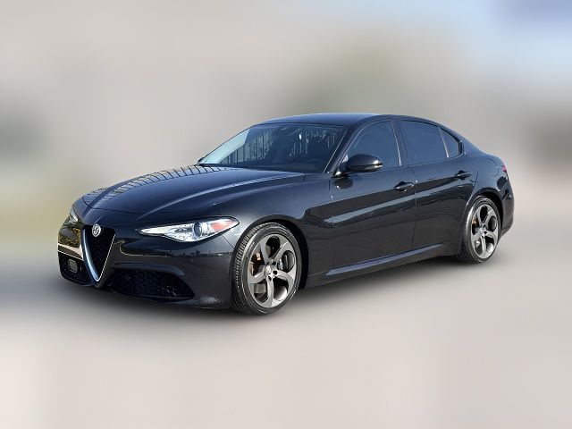 2017 Alfa Romeo Giulia Base
