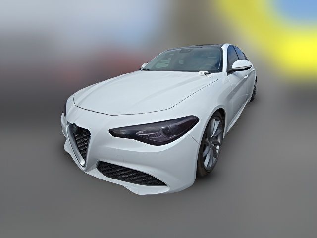 2017 Alfa Romeo Giulia Base