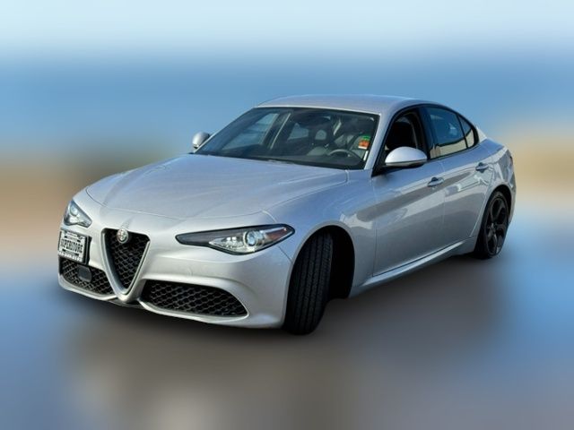 2017 Alfa Romeo Giulia Base