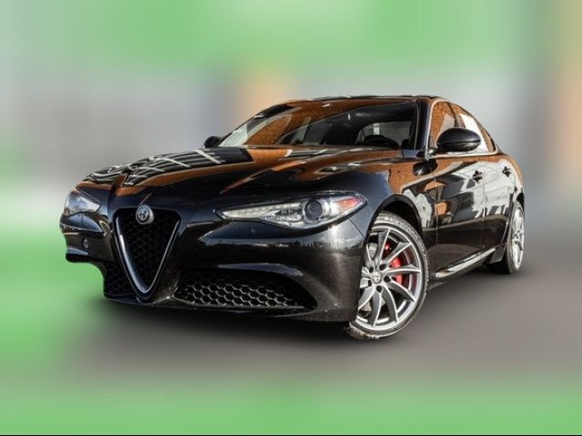 2017 Alfa Romeo Giulia Base