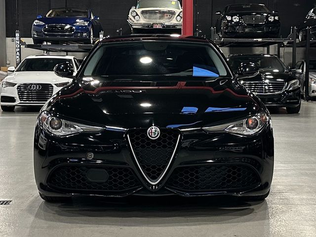 2017 Alfa Romeo Giulia Base