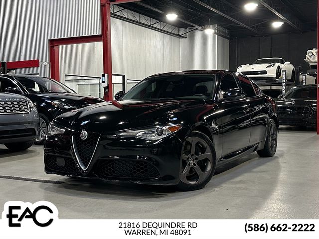 2017 Alfa Romeo Giulia Base