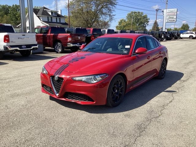 2017 Alfa Romeo Giulia Base