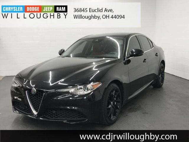 2017 Alfa Romeo Giulia Base