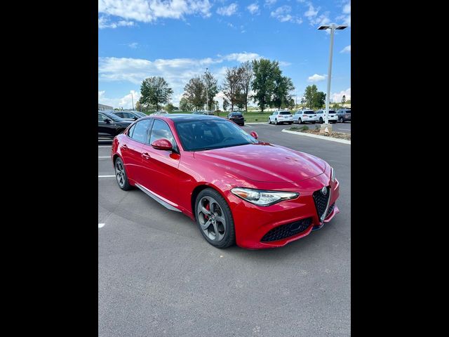 2017 Alfa Romeo Giulia Base