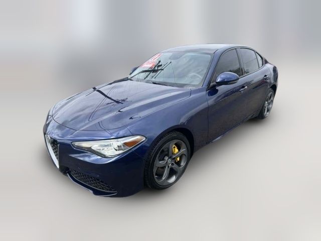 2017 Alfa Romeo Giulia Base