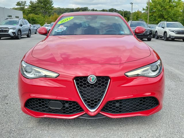 2017 Alfa Romeo Giulia Base