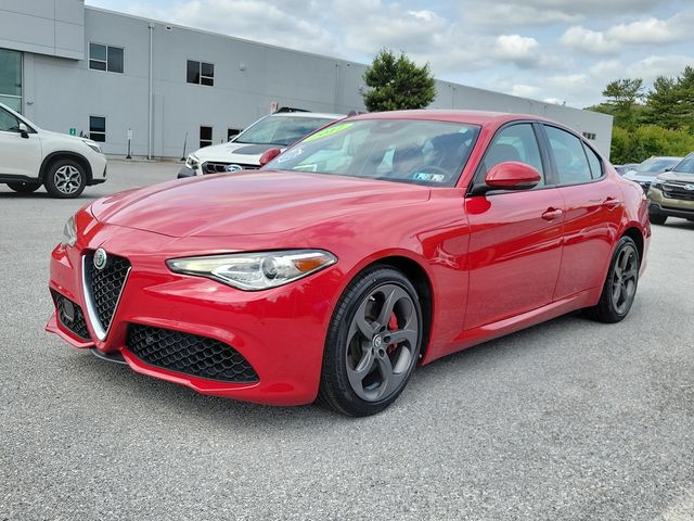 2017 Alfa Romeo Giulia Base