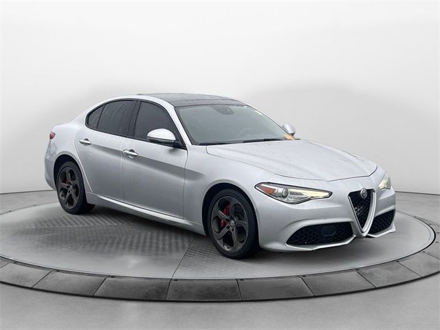 2017 Alfa Romeo Giulia Base