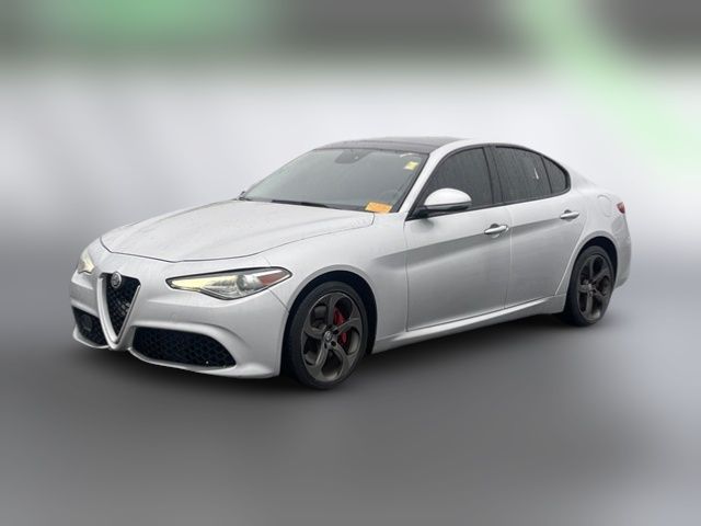 2017 Alfa Romeo Giulia Base