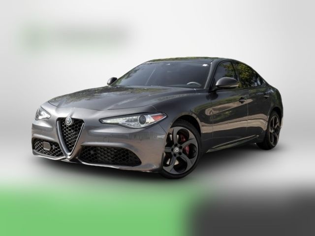 2017 Alfa Romeo Giulia Base