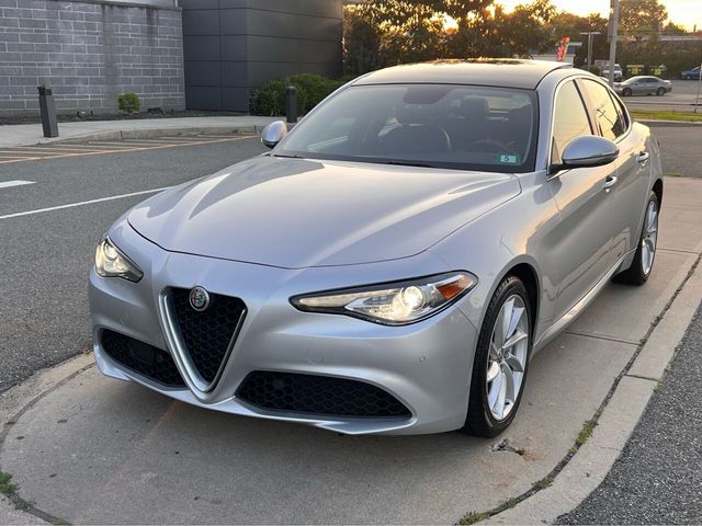 2017 Alfa Romeo Giulia Base