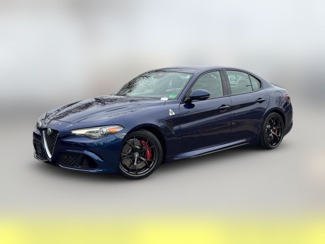 2017 Alfa Romeo Giulia Quadrifoglio