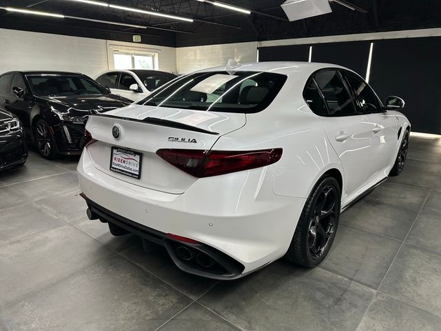 2017 Alfa Romeo Giulia Quadrifoglio