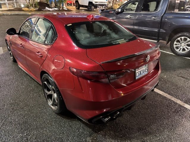 2017 Alfa Romeo Giulia Quadrifoglio