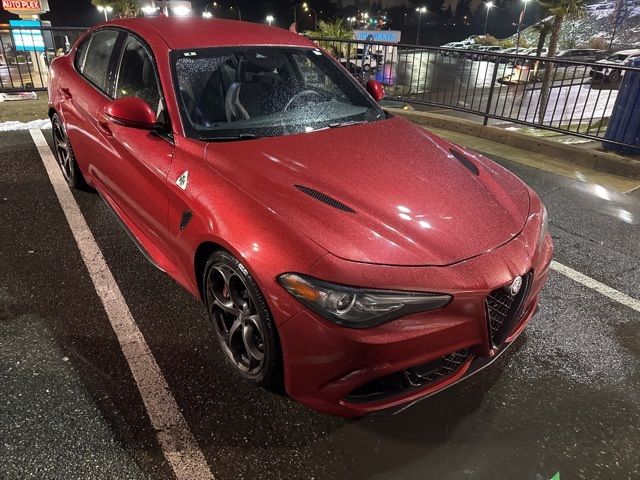 2017 Alfa Romeo Giulia Quadrifoglio