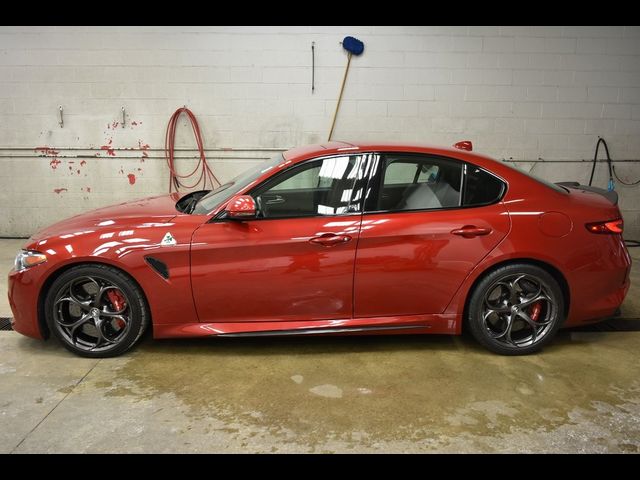 2017 Alfa Romeo Giulia Quadrifoglio