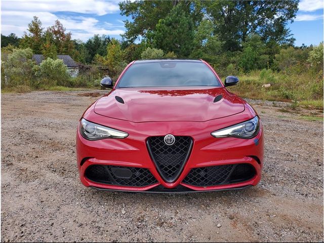 2017 Alfa Romeo Giulia Quadrifoglio