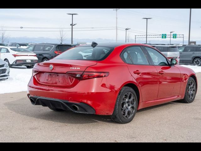 2017 Alfa Romeo Giulia Base