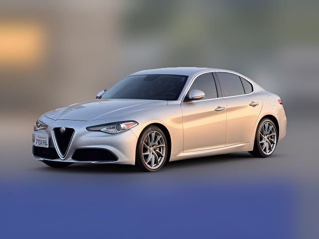 2017 Alfa Romeo Giulia Base