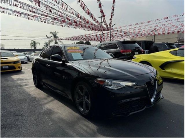 2017 Alfa Romeo Giulia Base