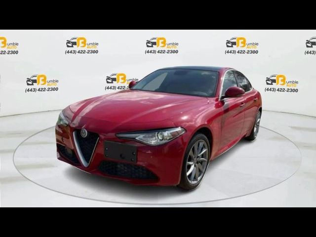 2017 Alfa Romeo Giulia Base