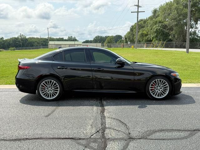2017 Alfa Romeo Giulia Ti
