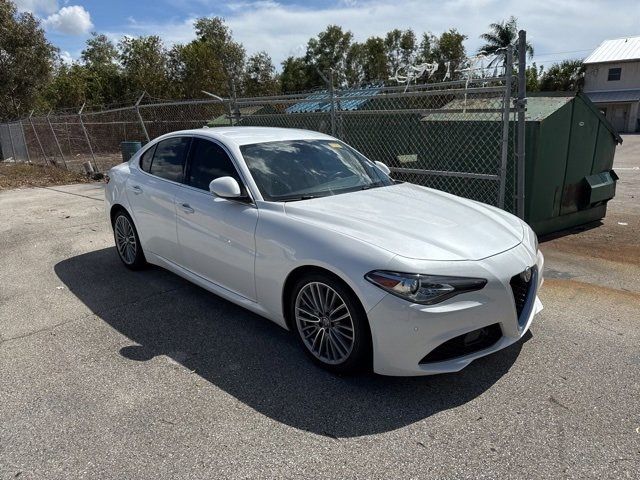 2017 Alfa Romeo Giulia Ti