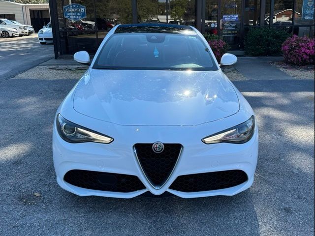 2017 Alfa Romeo Giulia Ti