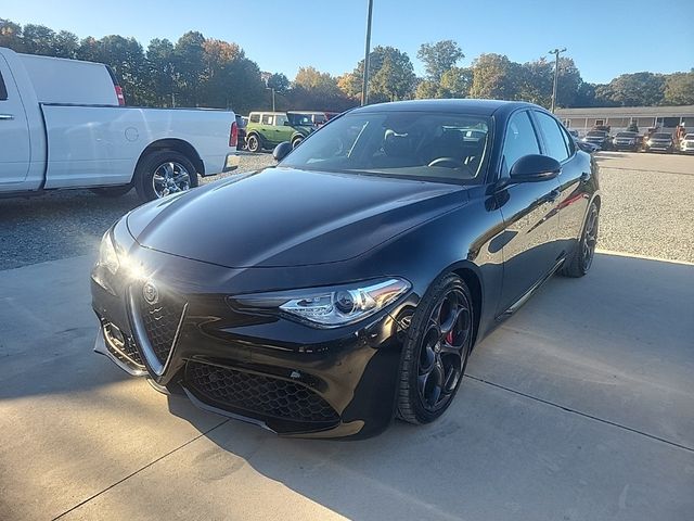 2017 Alfa Romeo Giulia Ti