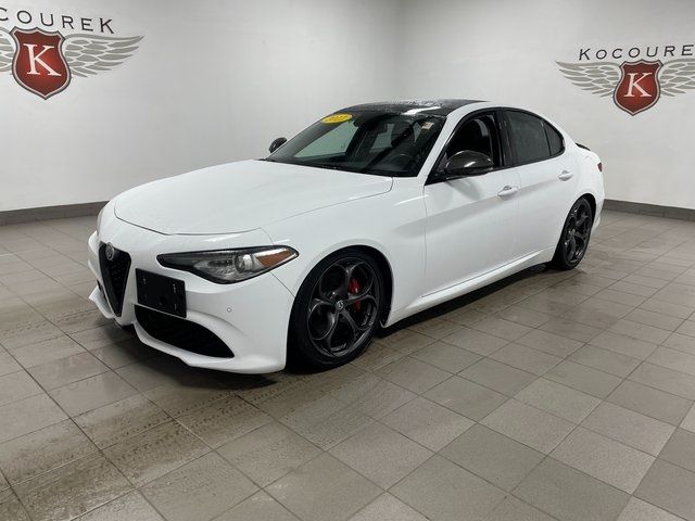 2017 Alfa Romeo Giulia Ti