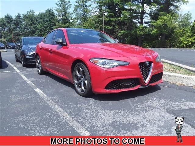 2017 Alfa Romeo Giulia Ti